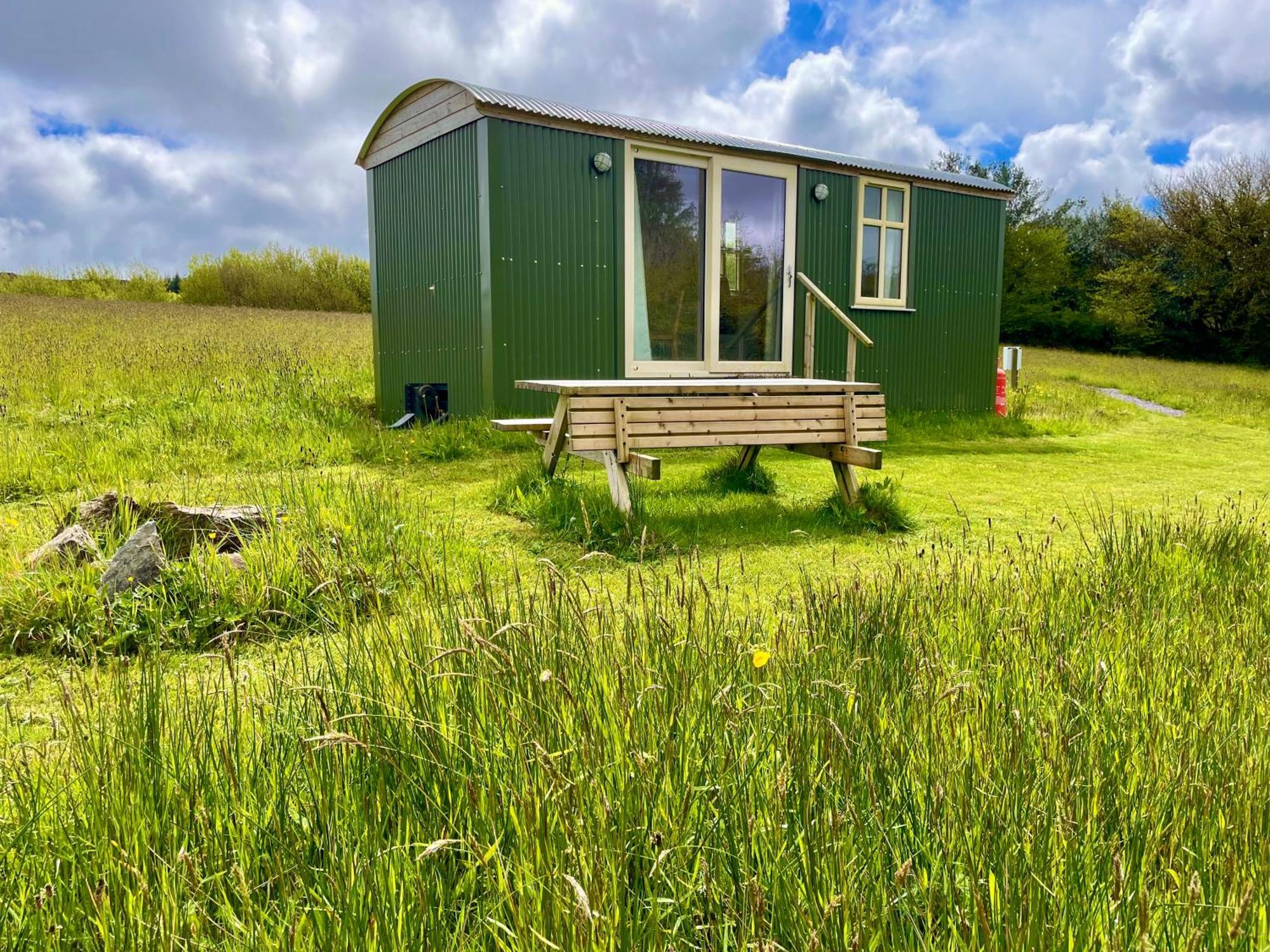 Stepping Stones Glamping 'The Olive' Villa Bantry Exterior photo